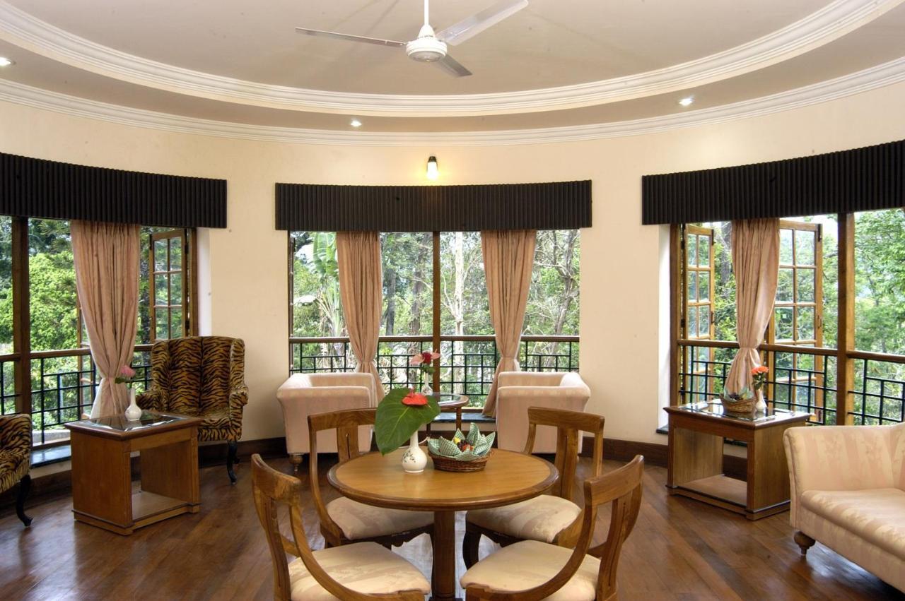 Aranya Nivas Hotel Thekkady Luaran gambar